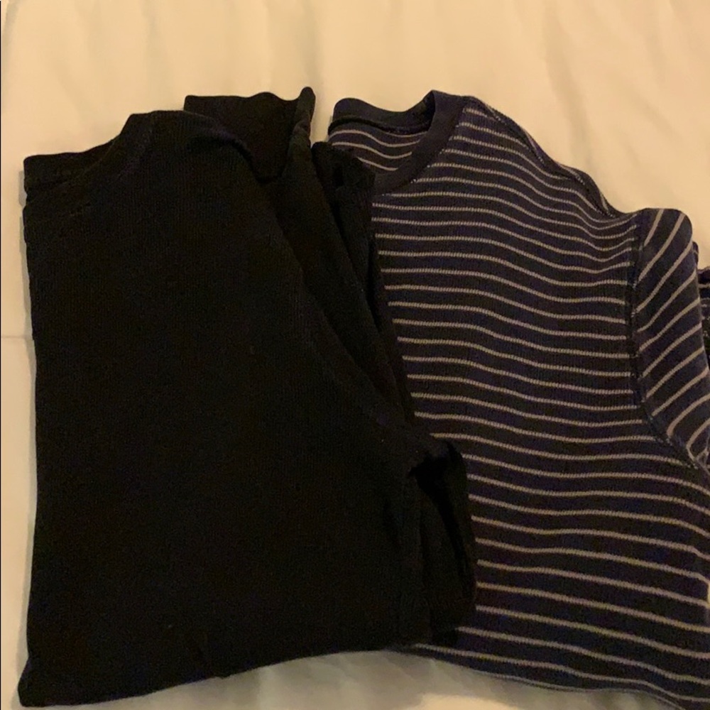 2 Men’s Large Thermal Shirts